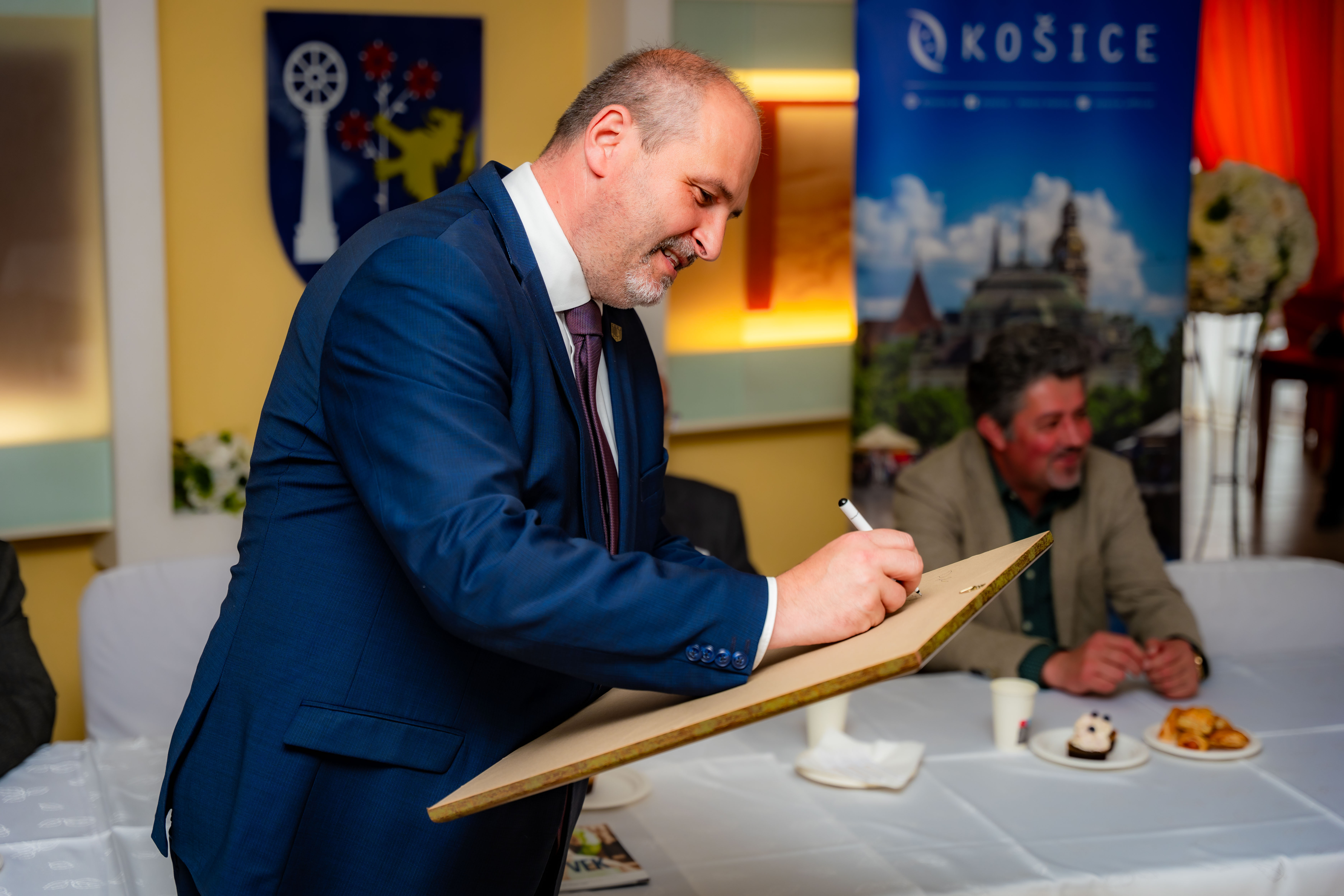 Navsteva klubu seniorov v MC Kosice - Krasna-1-18